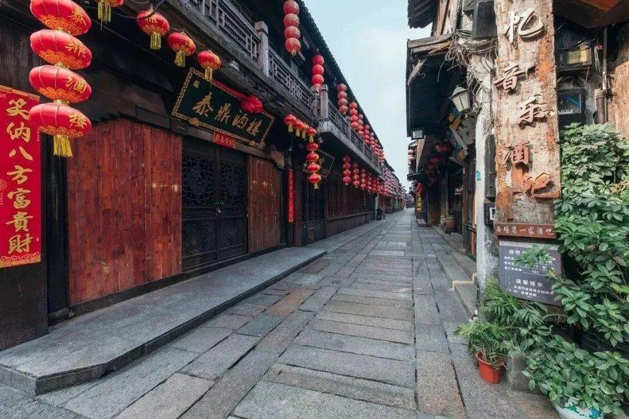房产税征收时,什么样的房子会更有价值-专业知识问答网页